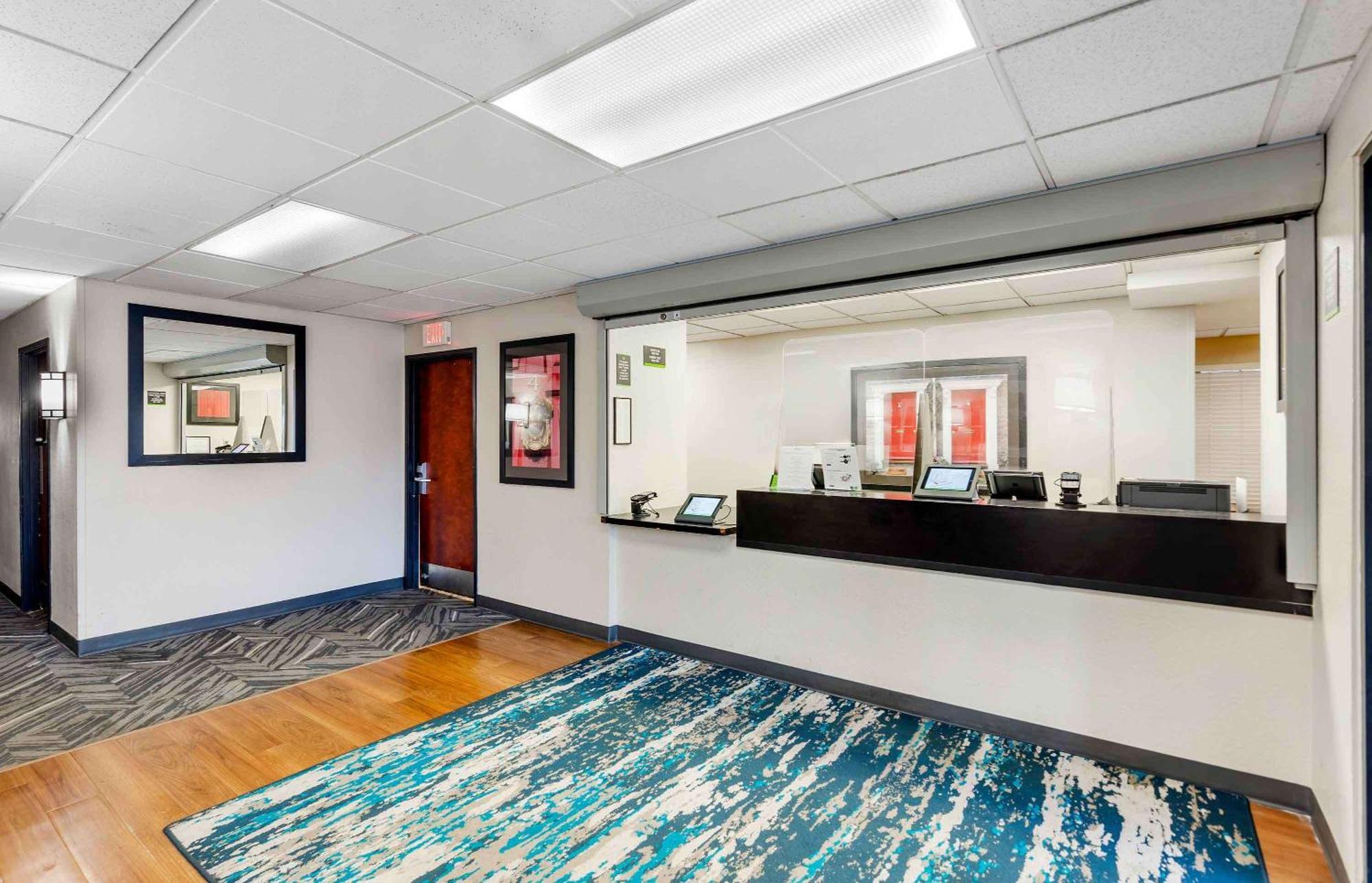 Extended Stay America Select Suites - Chicago - Naperville - West Exterior photo