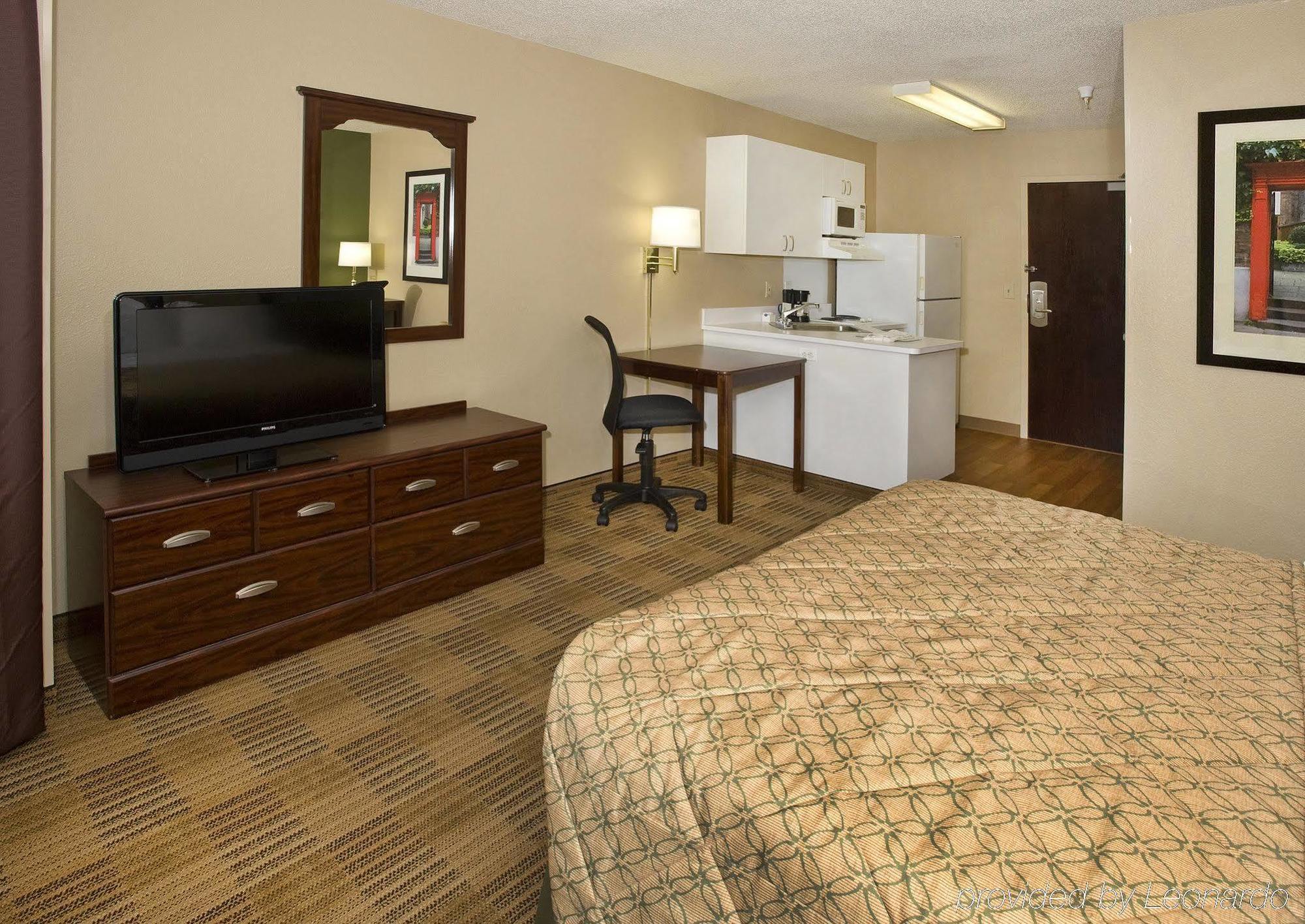 Extended Stay America Select Suites - Chicago - Naperville - West Exterior photo